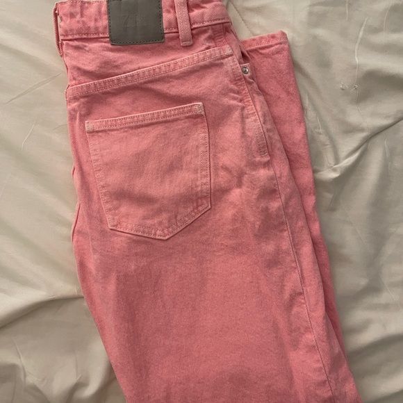 Zara Women's Pink Jeans - Picture 2 of 3
